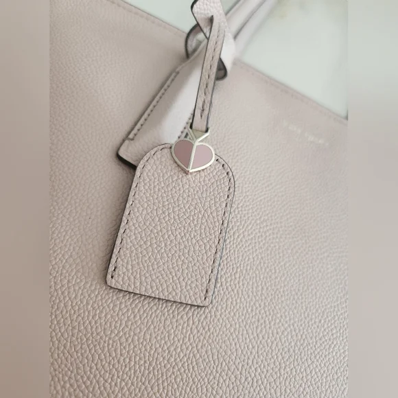 Kate Spade Light Blush Pink Tote. New Without Tags. Beautiful Big Tote! - Picture 16 of 16